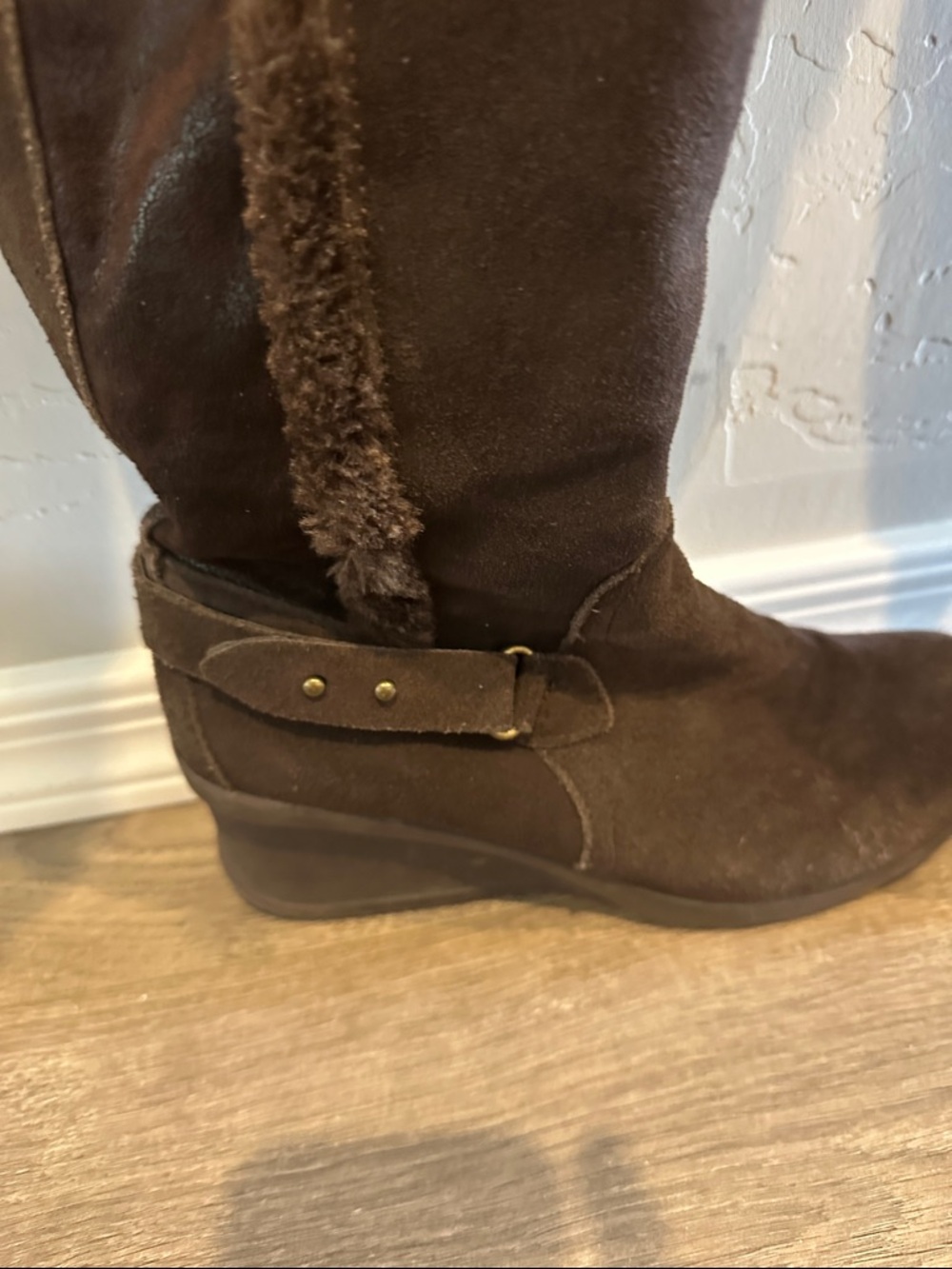 BareTraps Women's Dark Brown Leather Suede Knee-high Boots size 7.5M - Picture 2 of 7